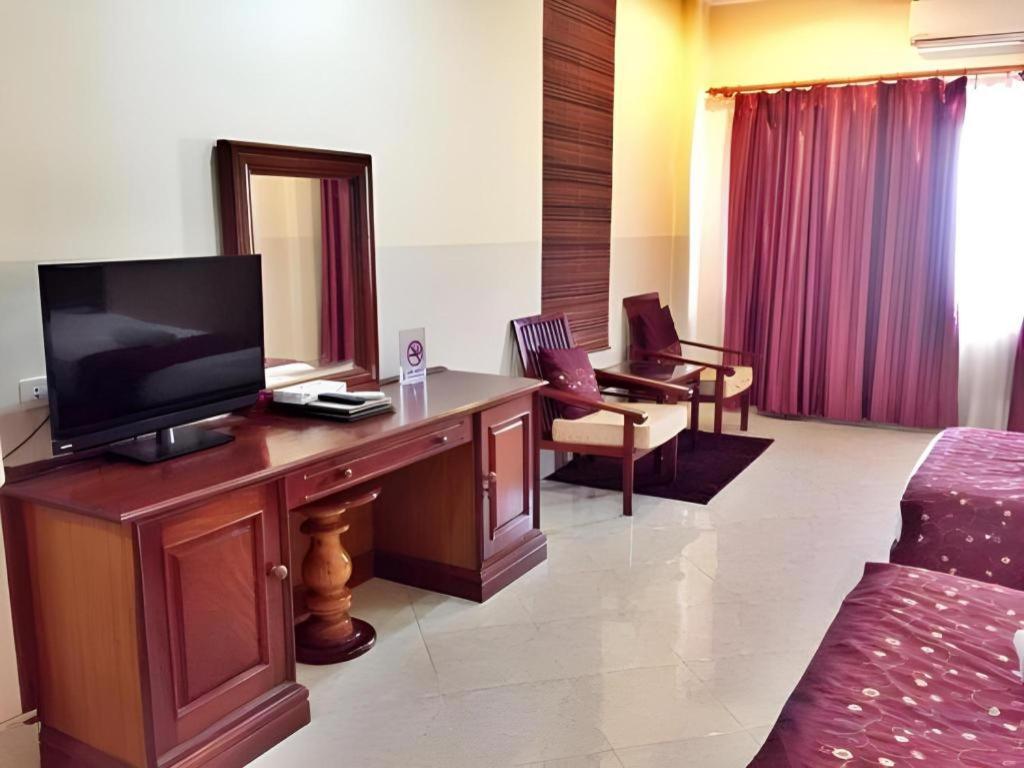 New Rose Boutique Hotel В'єнтьян Екстер'єр фото